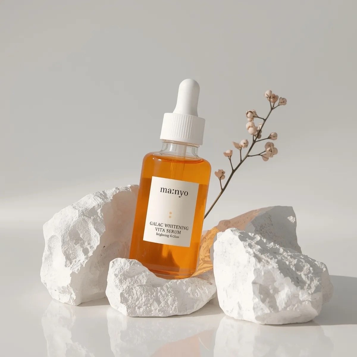 Amber Glass Serum Product Photo